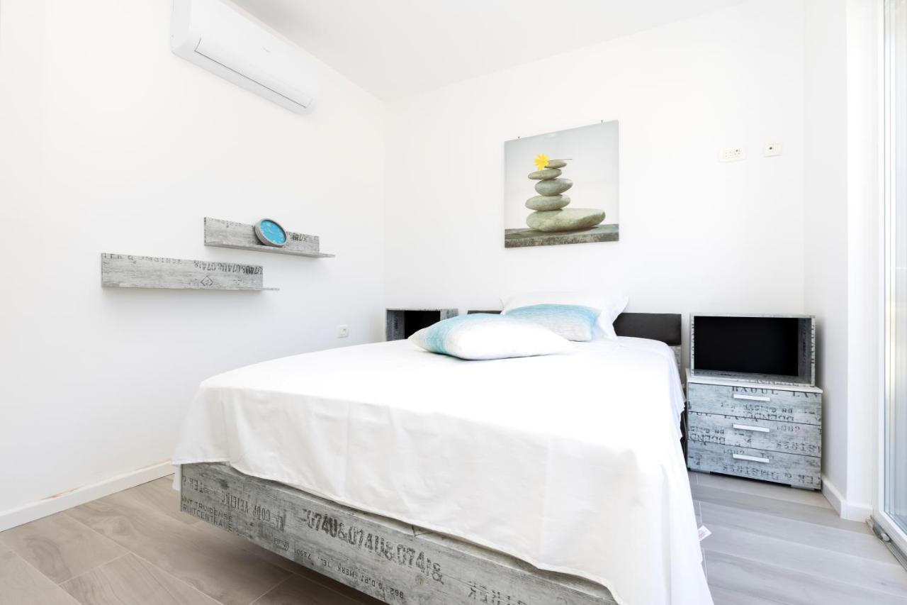 Apartments Olea Mali Losinj Exterior photo